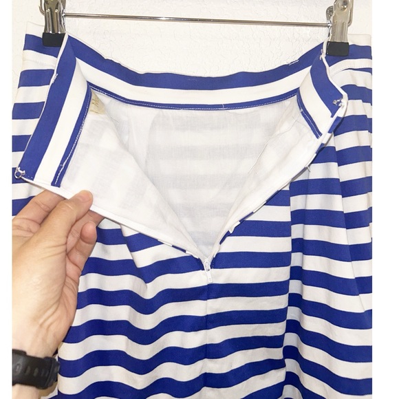 MODCLOTH Cobalt & White Striped Circle Skirt Pockets Beltable Pleated Front SZ:M - Picture 15 of 15